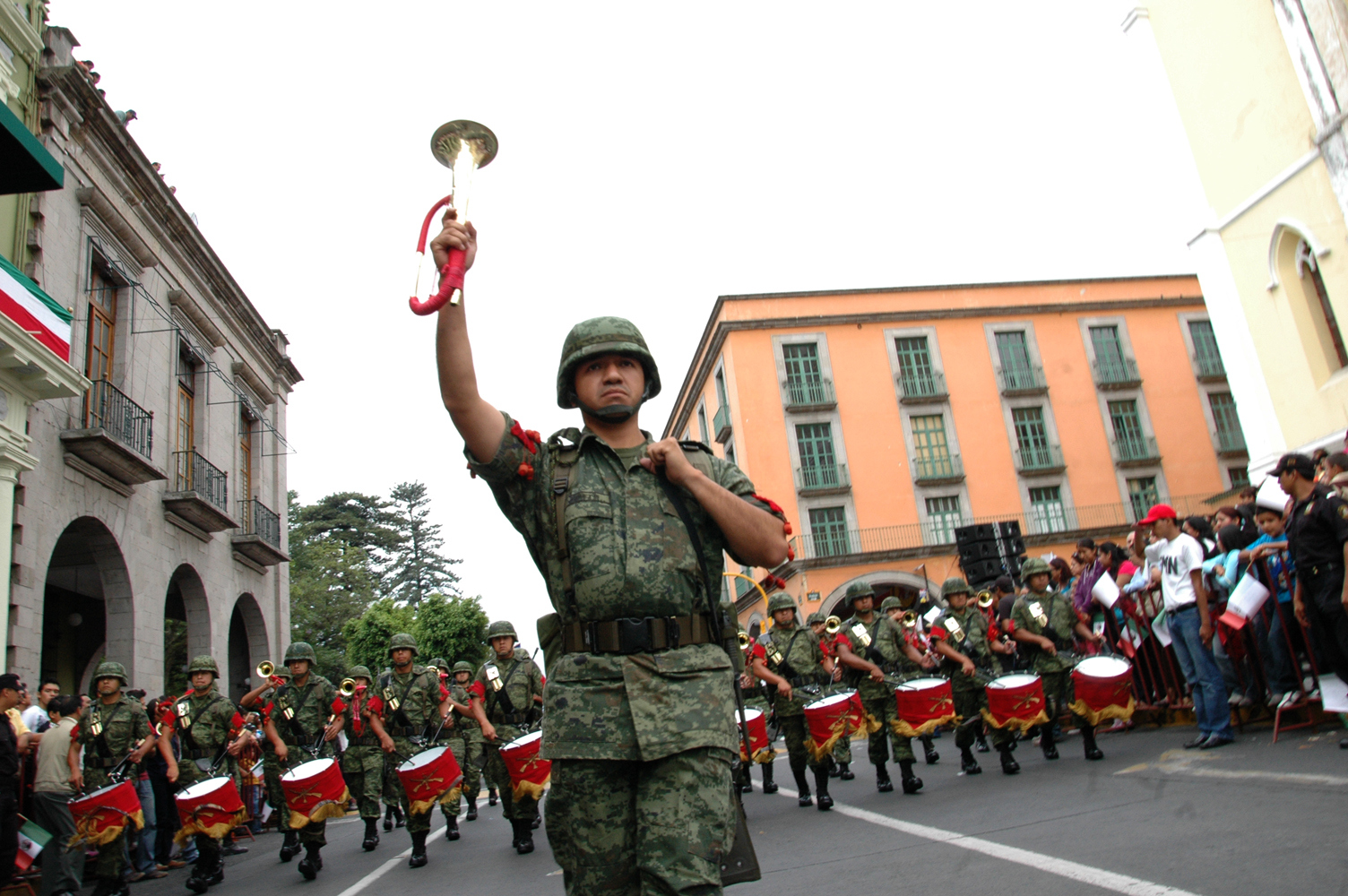 Tres mil 500 personas participarán en desfile patrio en Veracruz