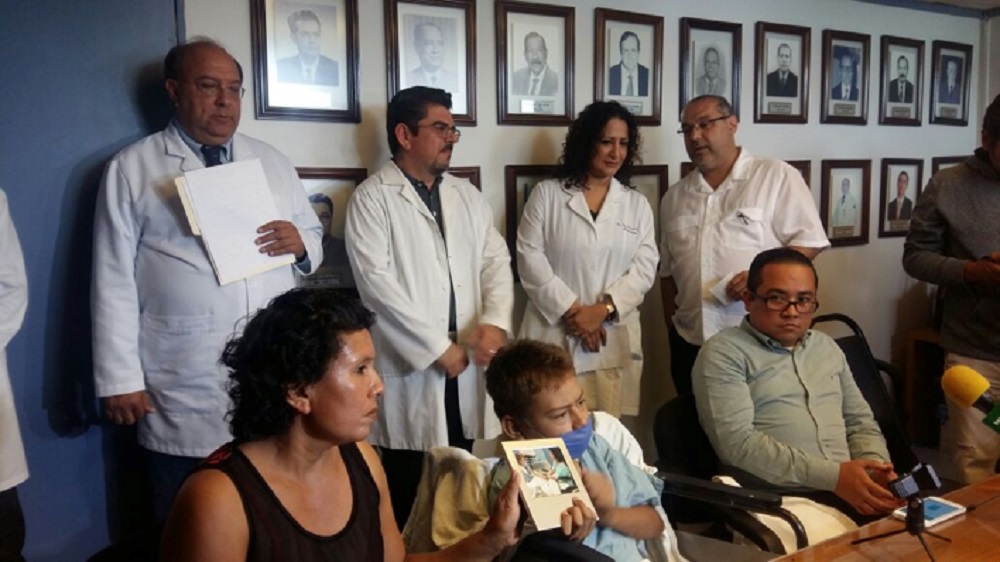 Realizan Con Xito El Primer Trasplante De Ri N Pedi Trico En Veracruz